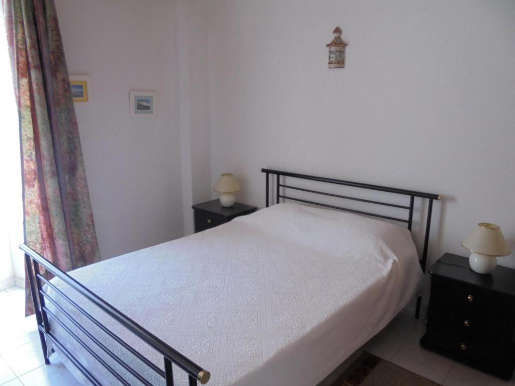 Ema'S Beach And Nightlife House Appartement Lagos Buitenkant foto